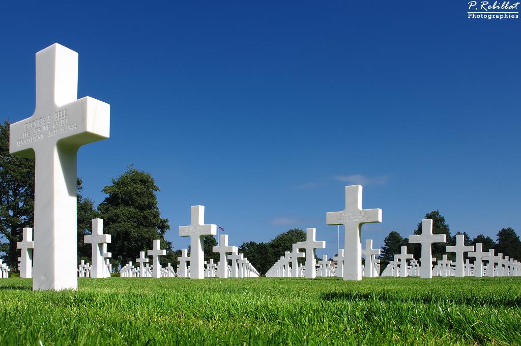 cimetières américains et du Commonwealth de la seconde guerre mondiale en Normandie.